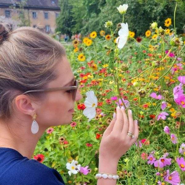 Ohrringe - Bienen mit weißem Perlmutt – Bild 4